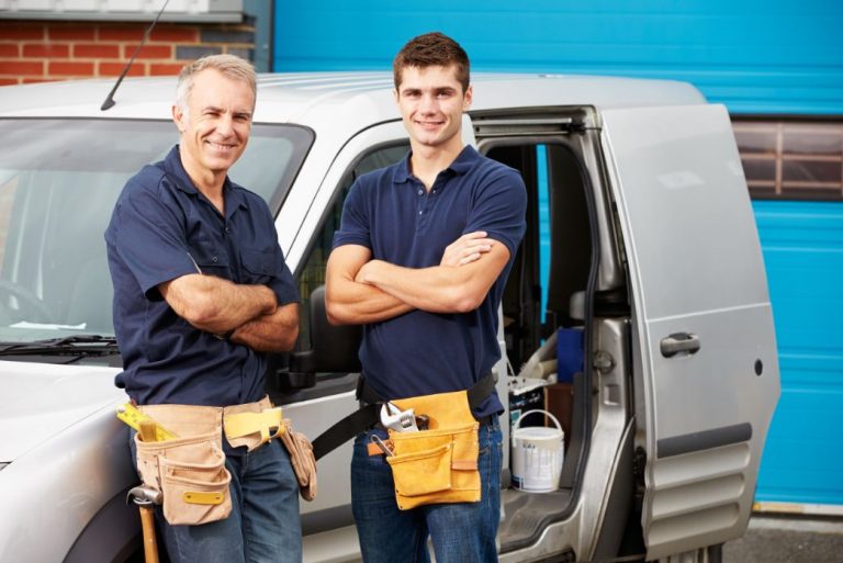 professionnel electriciens entrepreneurs